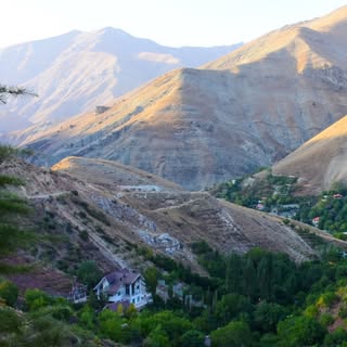 AharVash | باغ‌ویلاهای اقامتی آهاروَش