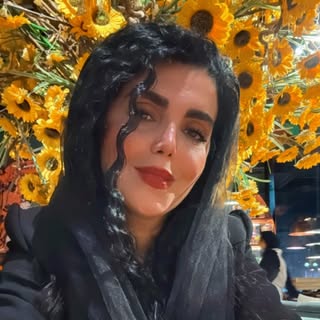 ?دکتر نازیلا پایدار( روان‌ درمانگر)