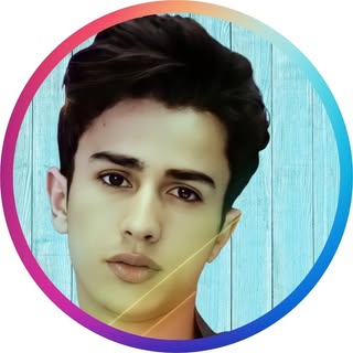 وحید سناتور