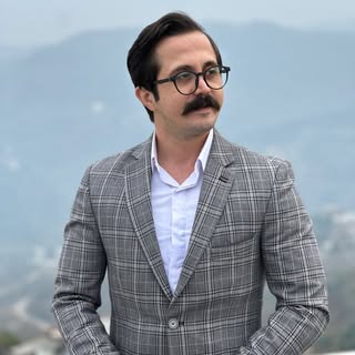 امیرحسین منصوری | مشاور ملک غرب مازندران