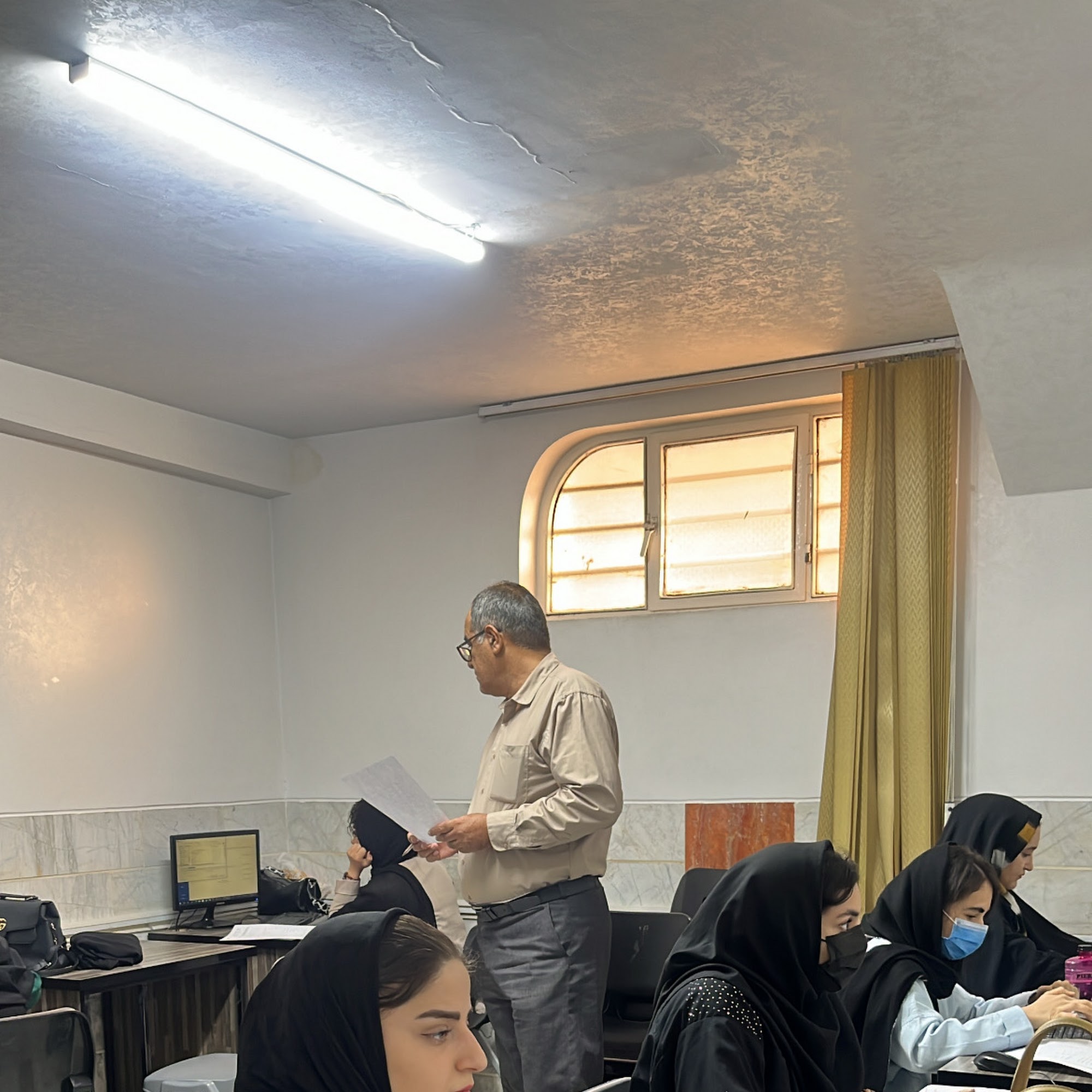 آموزشگاه کامپیوتر اختران هما