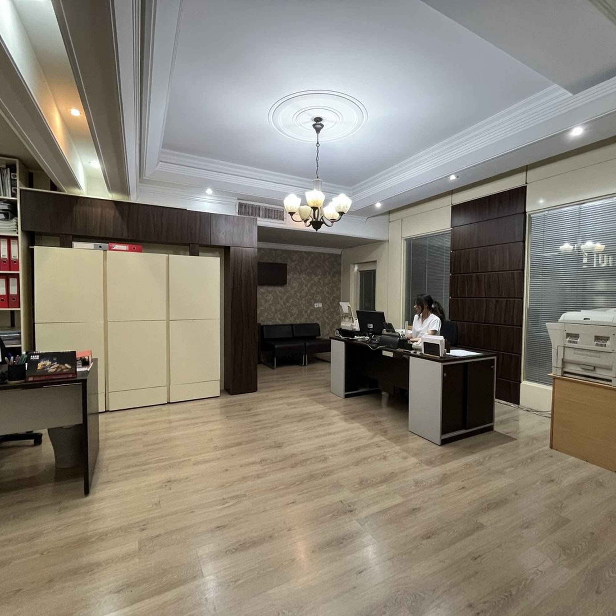 ساختمان تجاری مسکونی تندیس