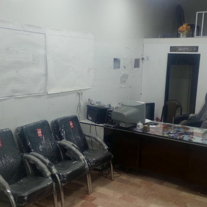 مشاور املاک جواهری