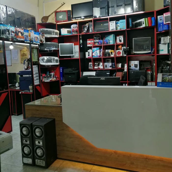 مرکز مشاوره و خدمات کامپیوتر و فن آوری و اطلاعاتit