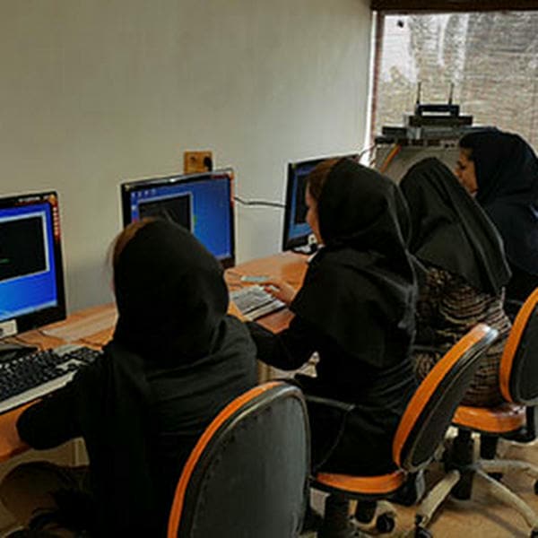 مجتمع فنی هیوا