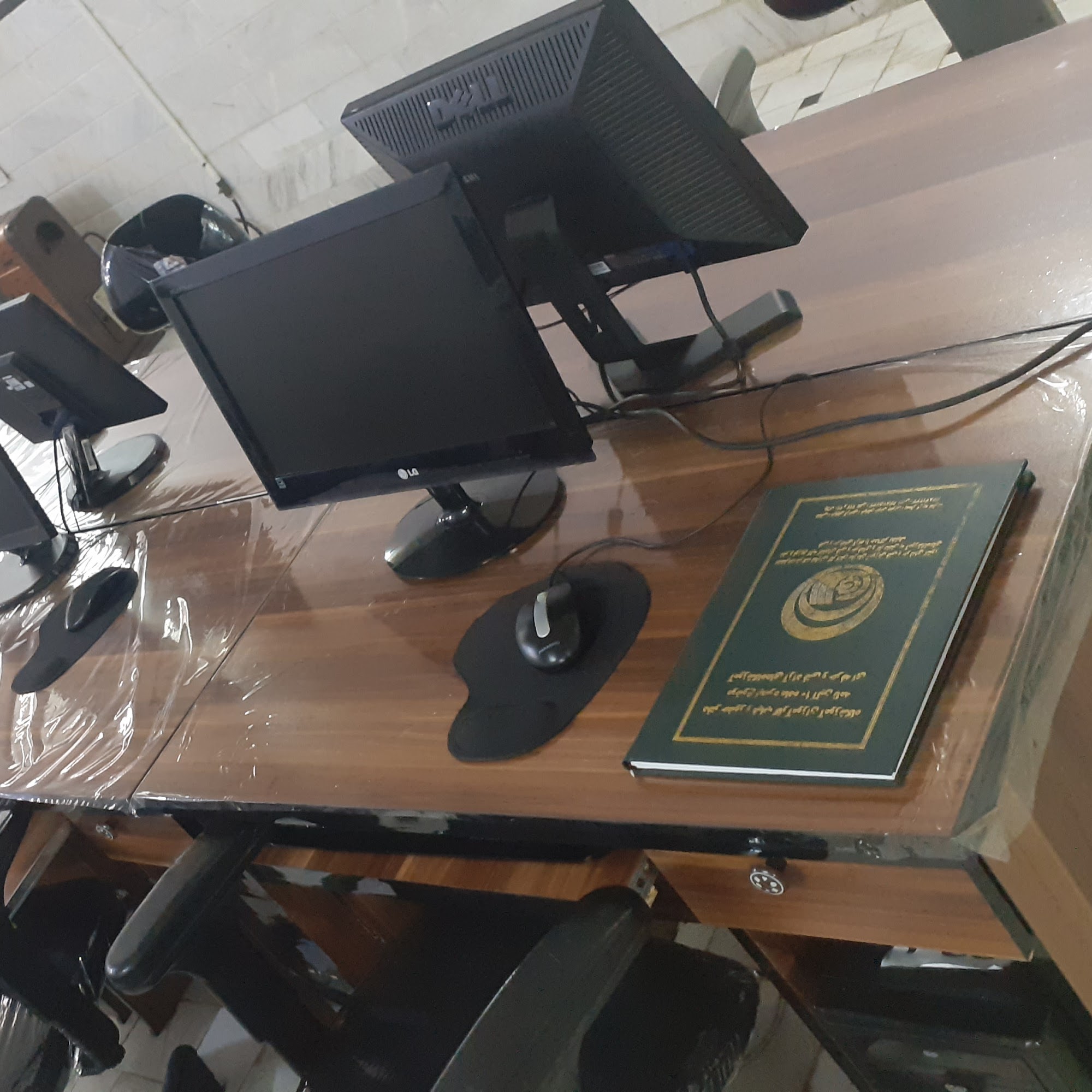 آموزشگاه کامپیوتر کلیک
