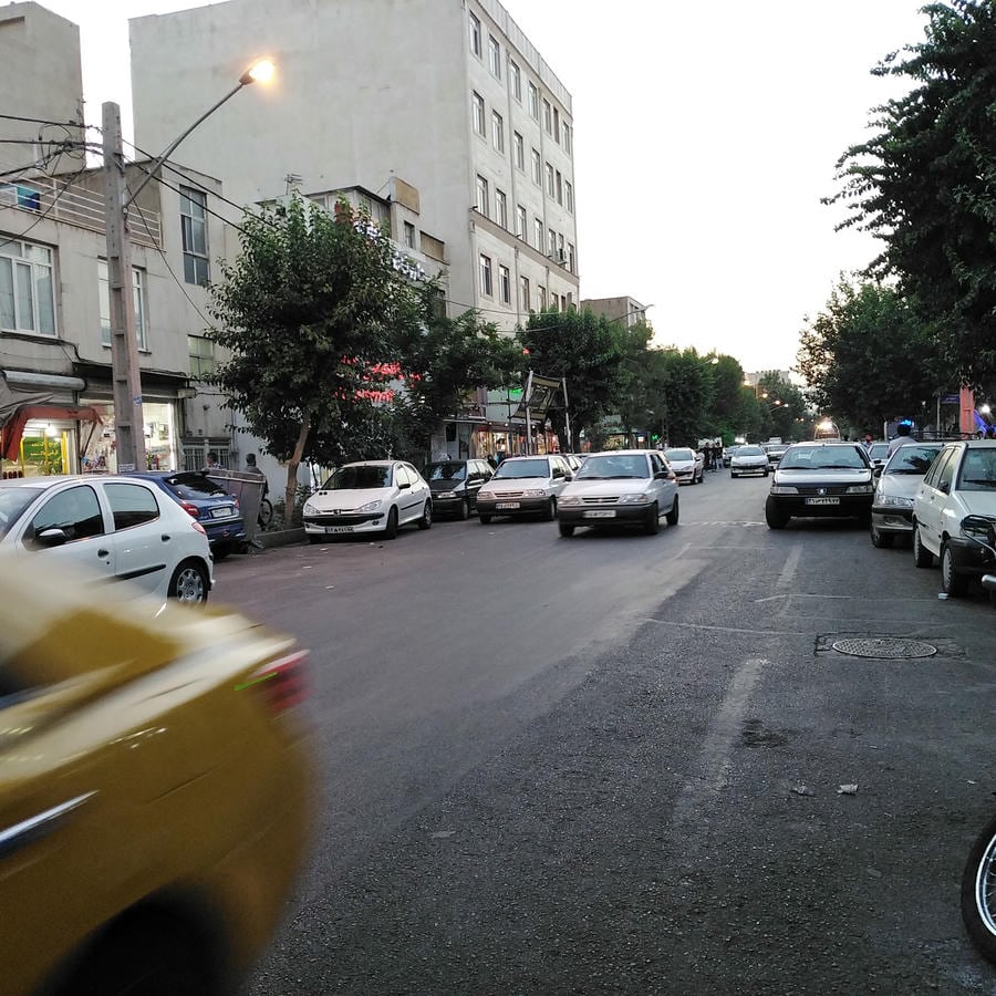 ساختمان اداری تجاری جوادی