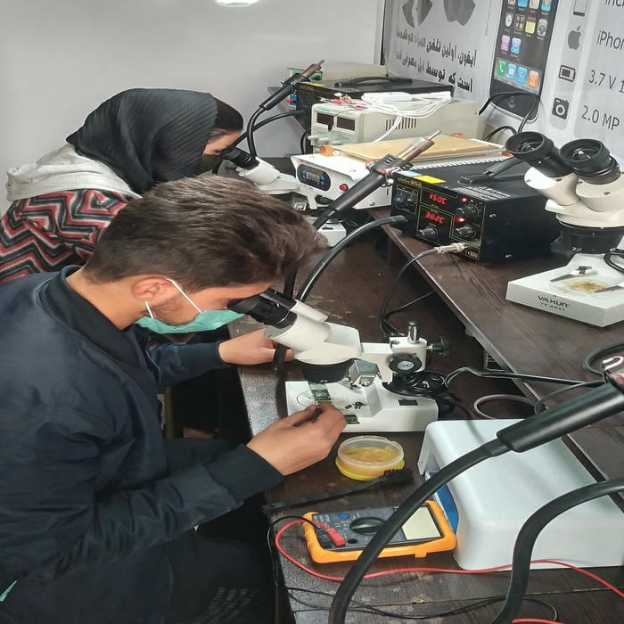 آموزشگاه تعمیرات موبایل پکیج کولرگازی مهیاد برزین پاکدشت