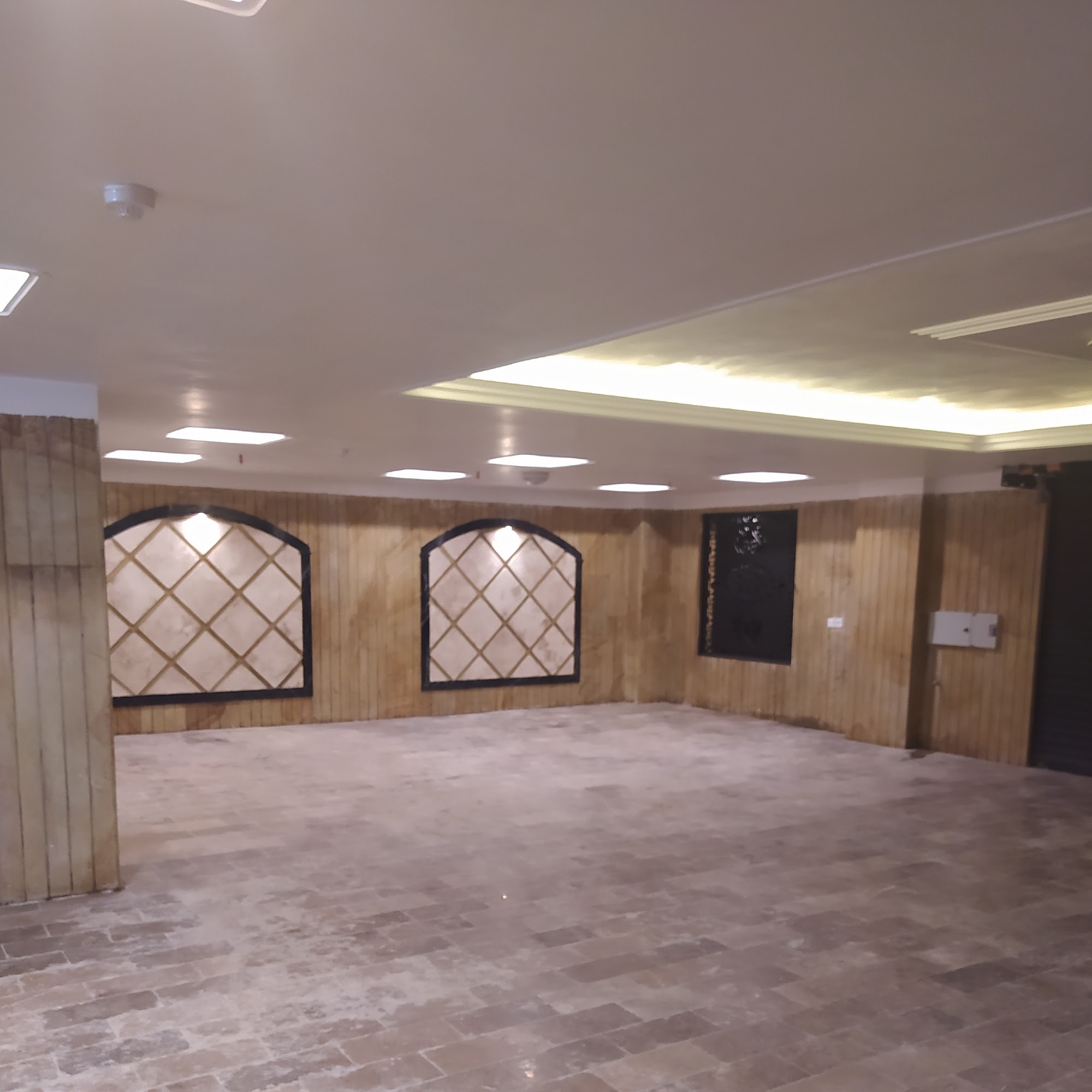 خدمات ساختمانی متولیان