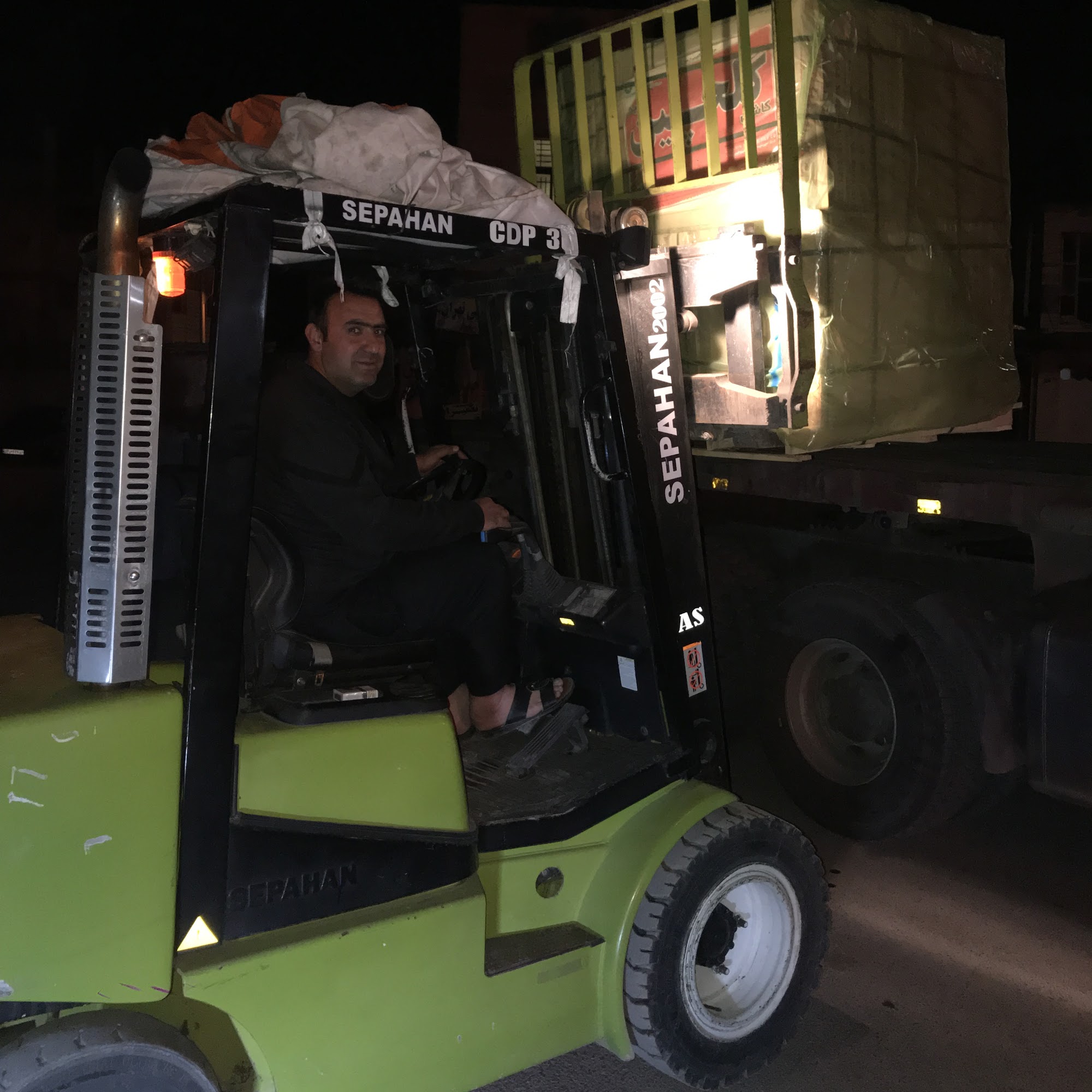 TowerCrane , Liftruck Farasat