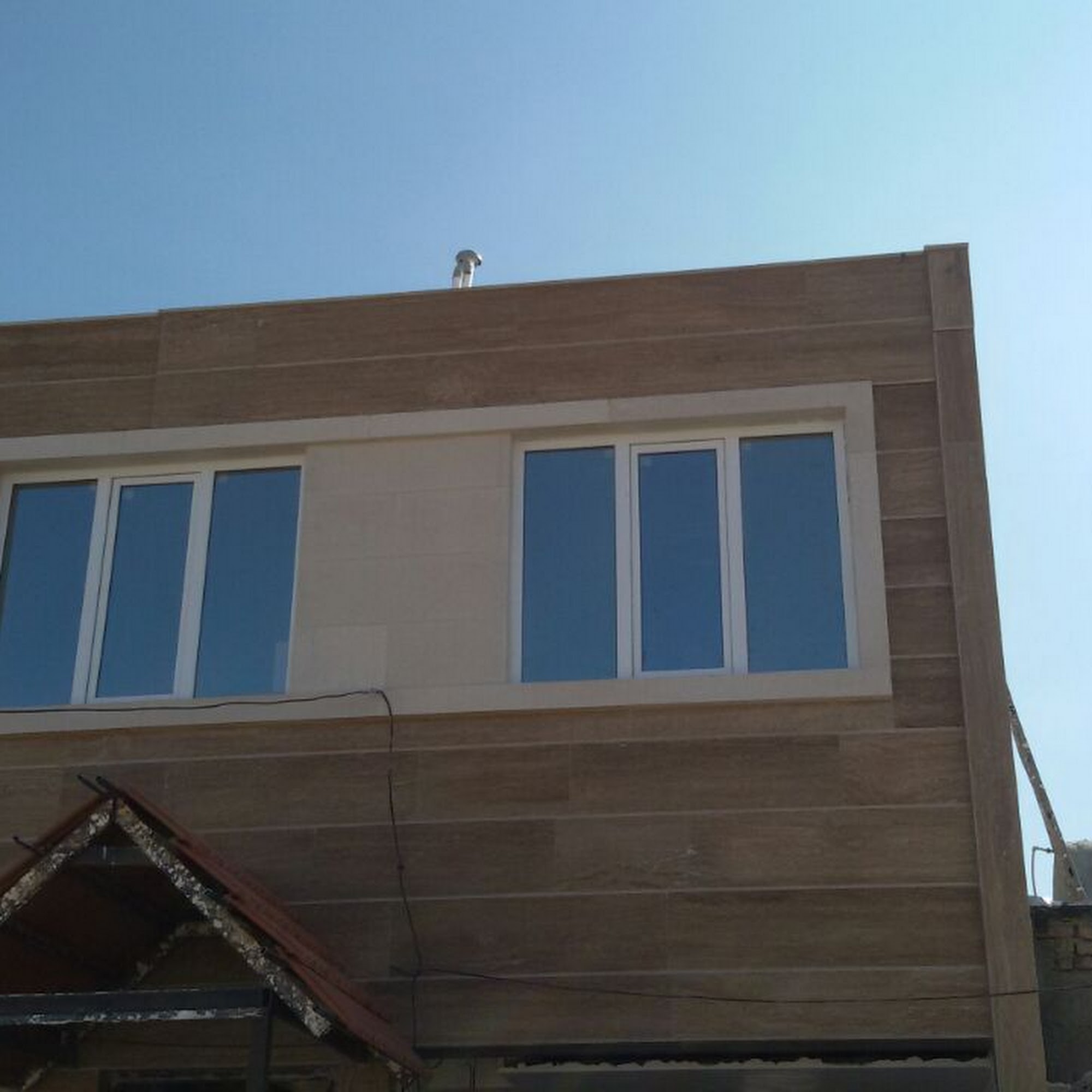 گروه صنعتی و ساختمانی صباغ (پنجره upvc ، ترمال بریک)