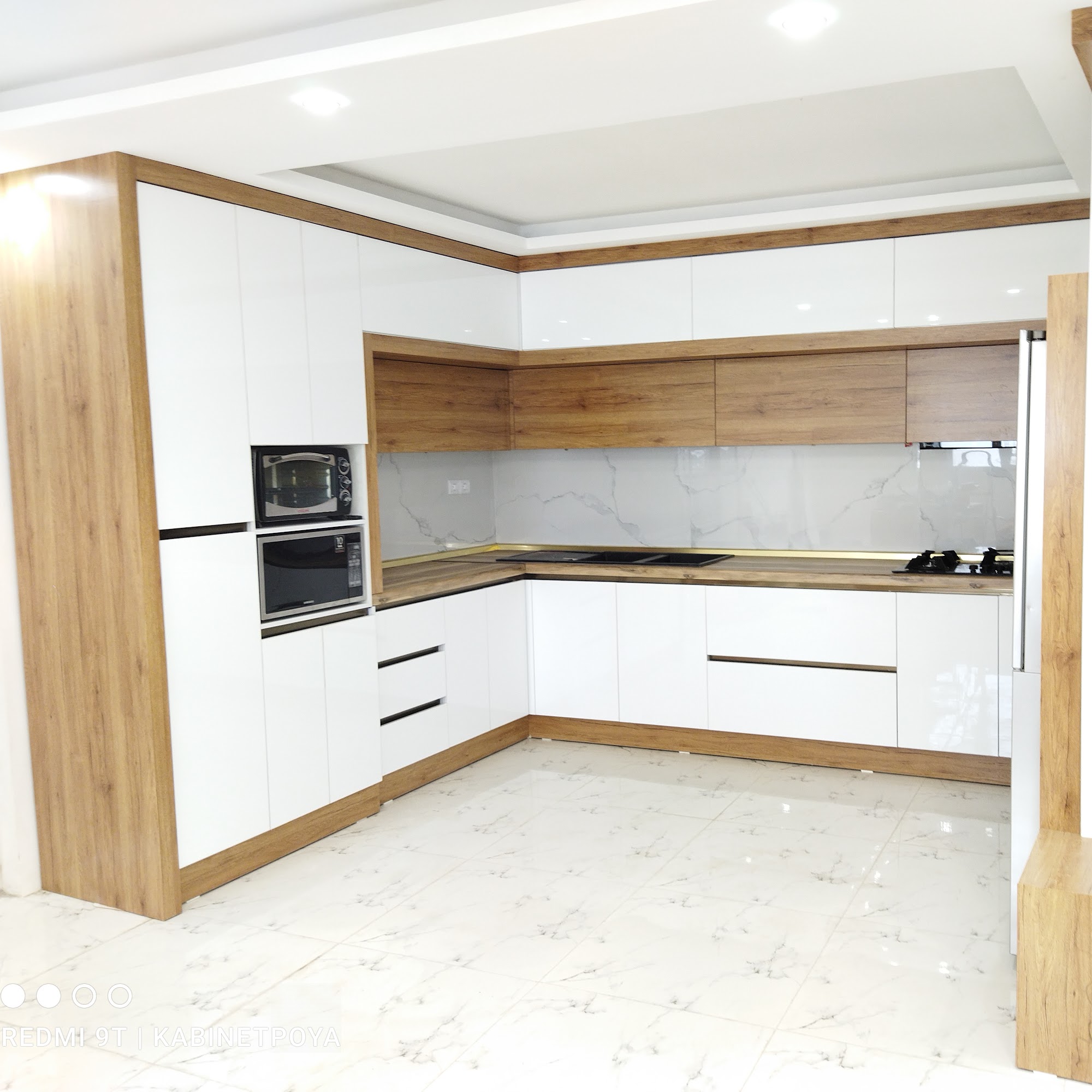 کابینت پویا
