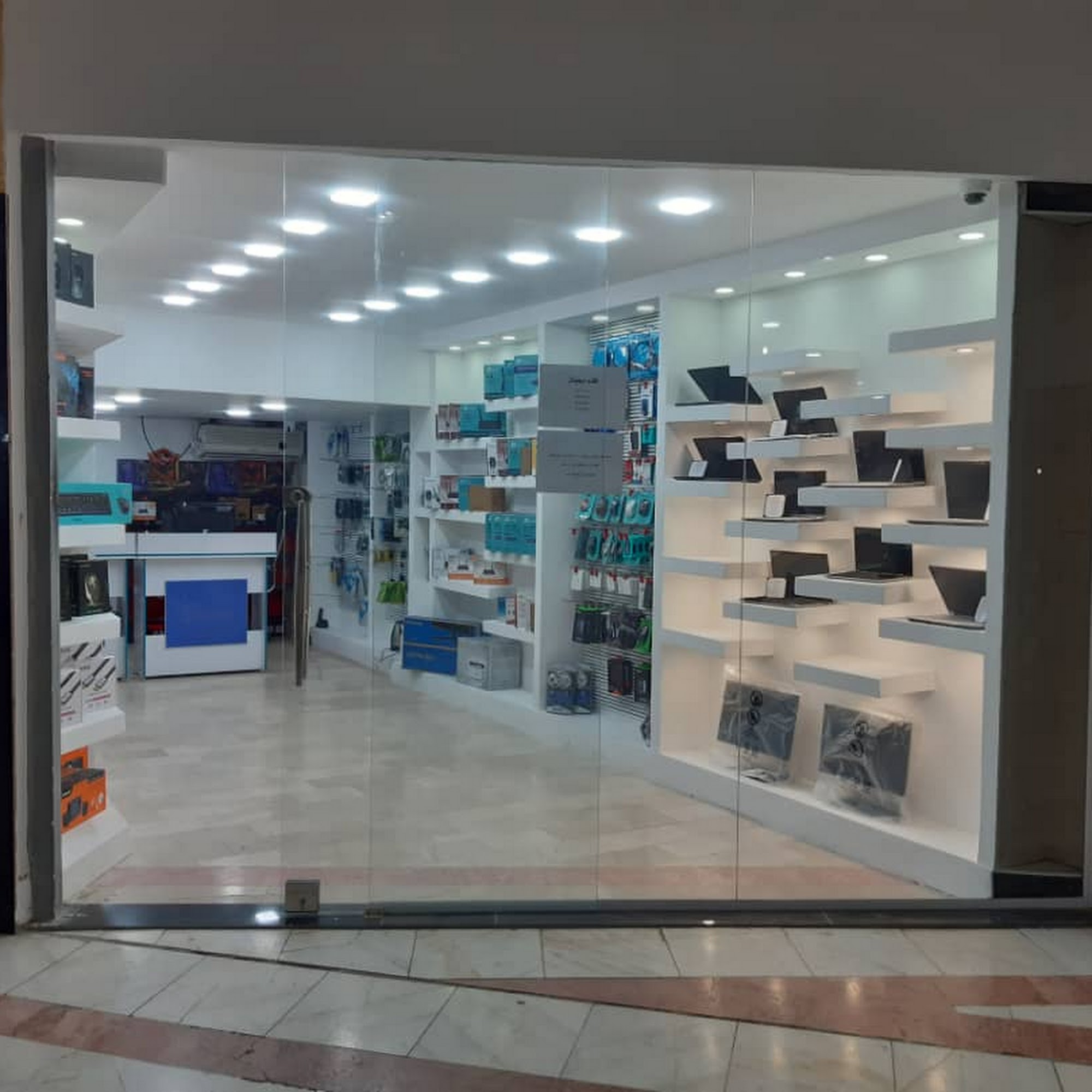 (فروشگاه اینترنتی( قشم دیجیتال
