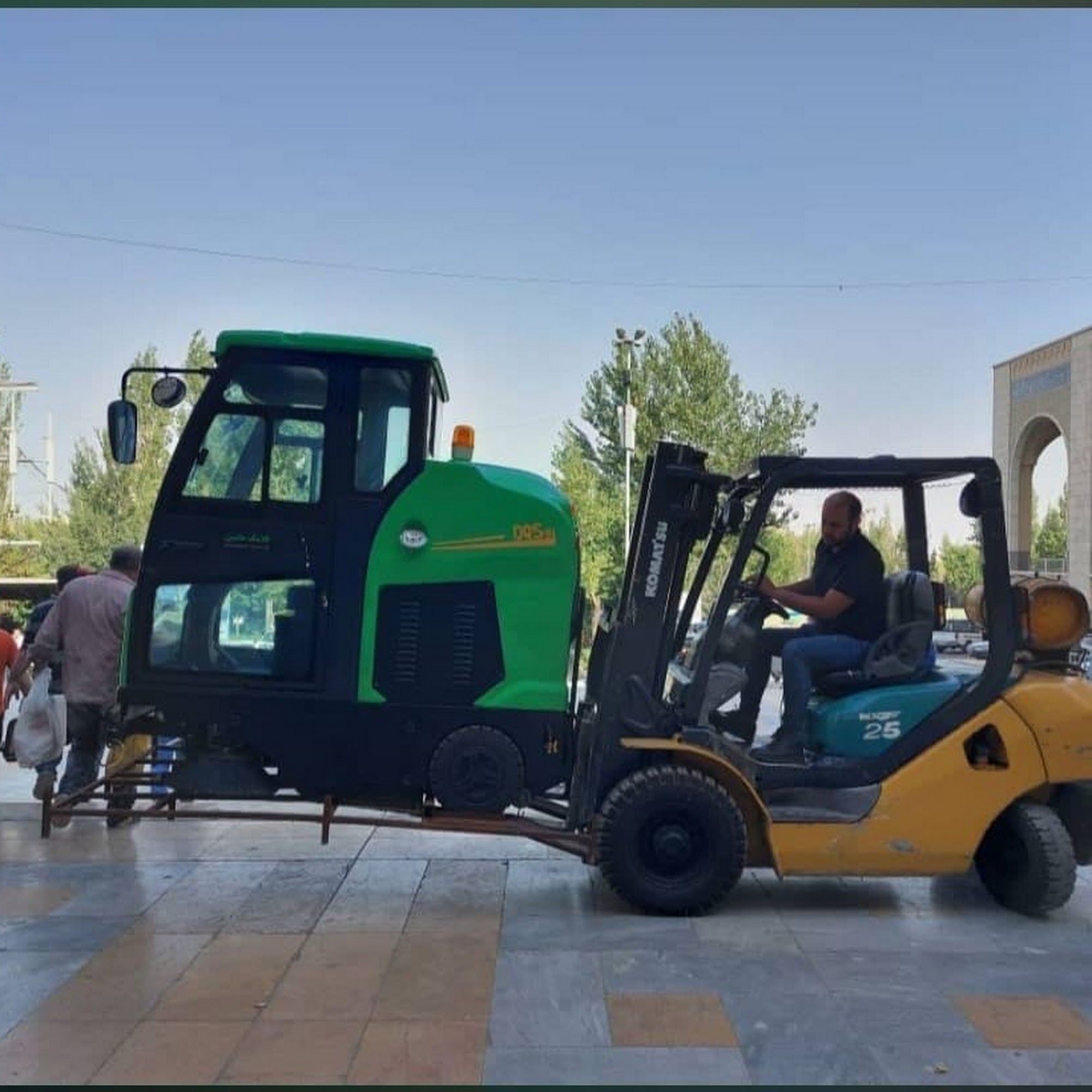 اداره راهداری و حمل و نقل جاده ای رودهن ، پردیس