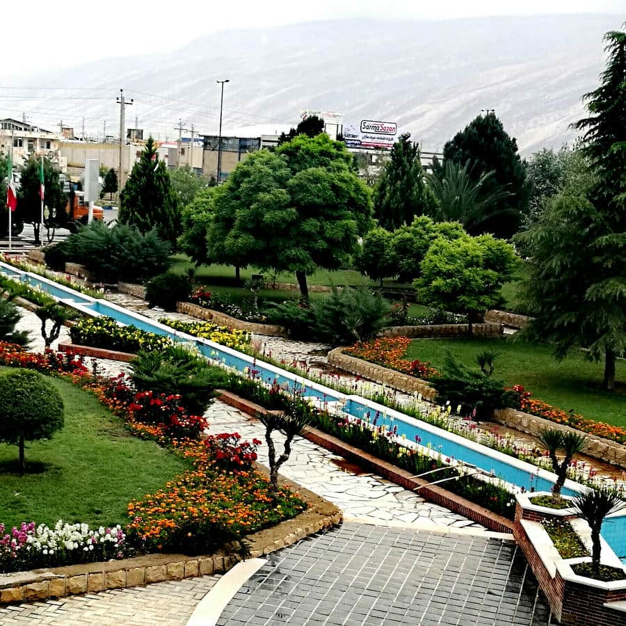 دفتر مدیریت شرکت خدماتی شهرک صنعتی بزرگ شیراز