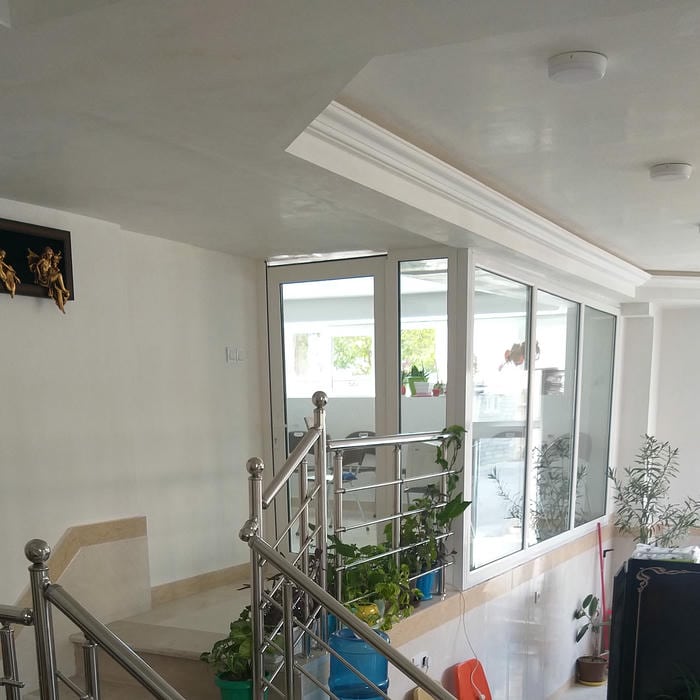 آموزشگاه دینا