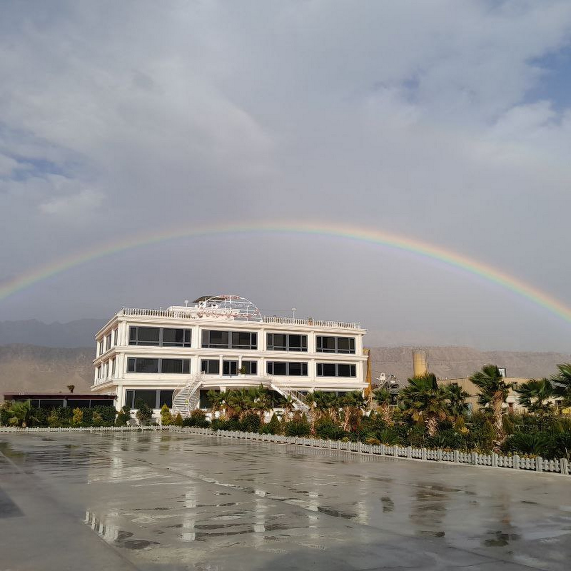 گروه صنعتی برادران زینلی