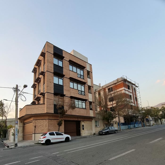 Seeyan Office (Amir Taheri)
