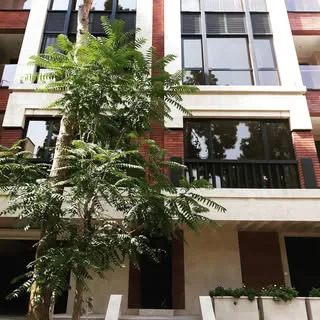 مشاورین املاک میرداماد