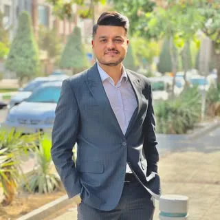 محمد منیری | مشاور املاک مشهد