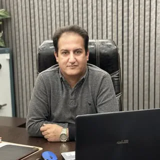 محمودی/فعال در زمینه املاک /آقای املاک