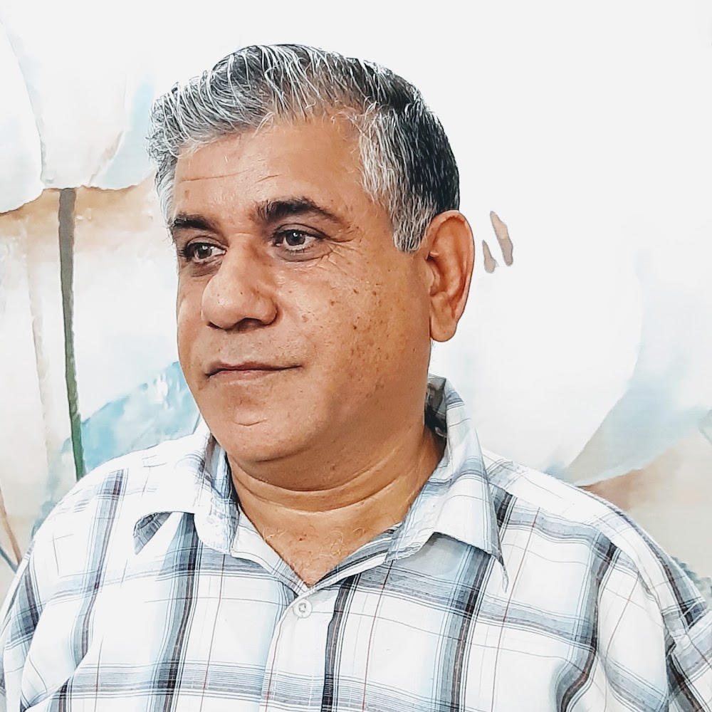 مرکز الکترونیک محمد تعمیر و تامین