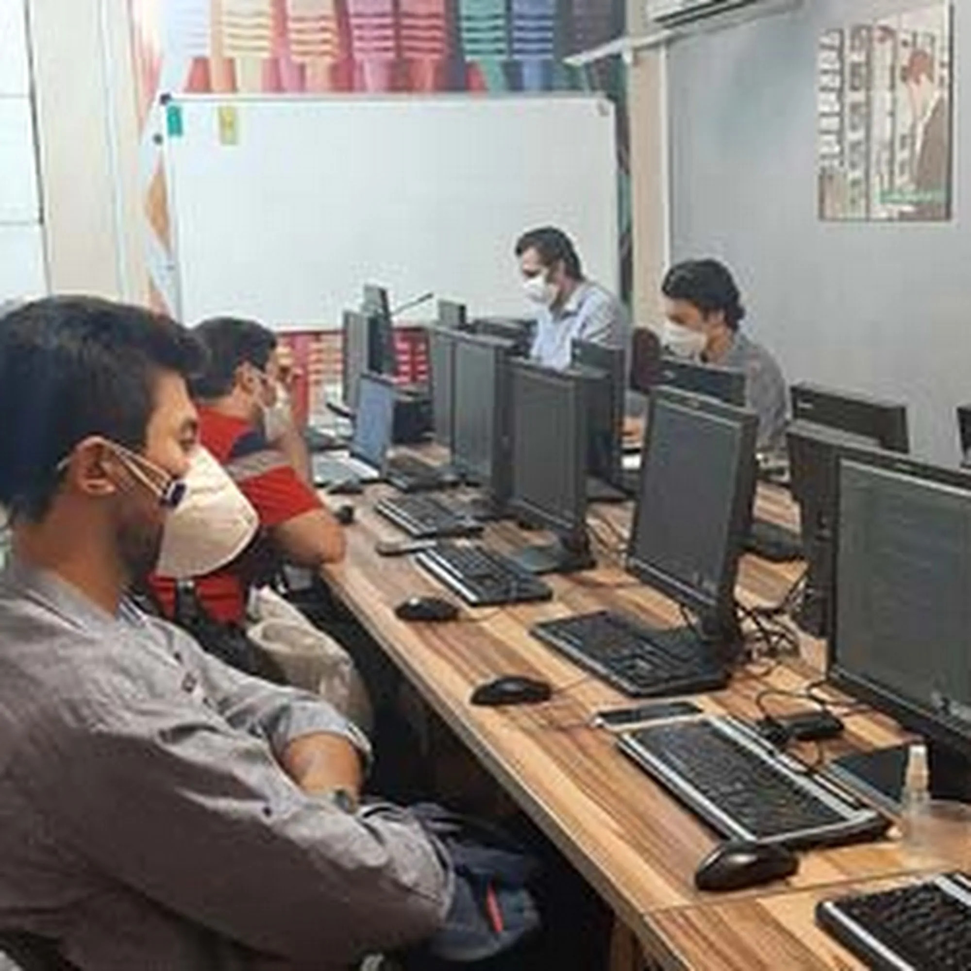 آموزشگاه کامپیوتر دکتر هدایتی