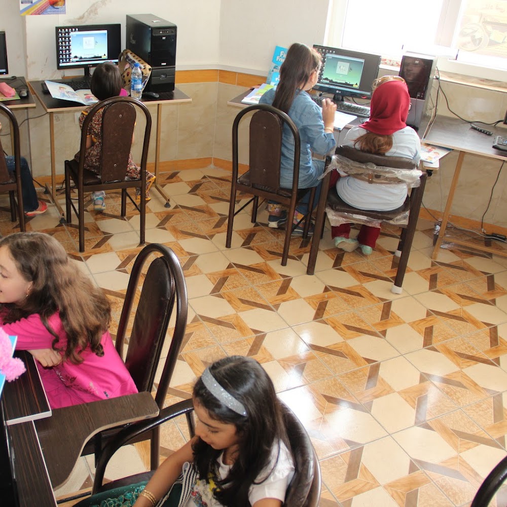 آموزشگاه رانندگي پيشرو
