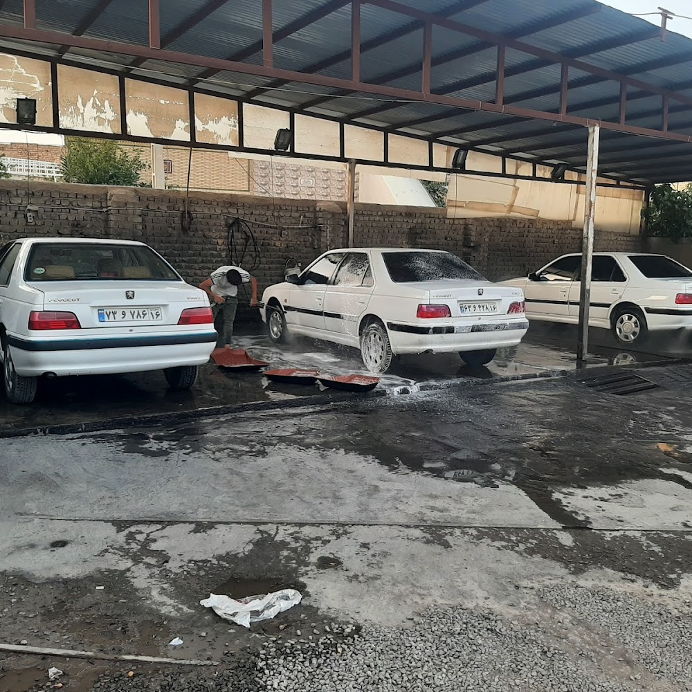 کارواش بلوار شهید روحانی