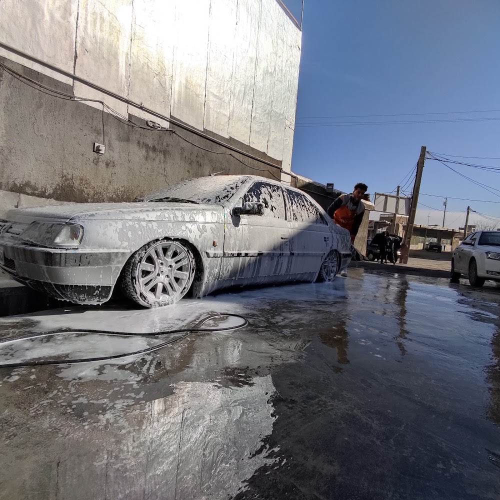 تعمیرگاه مرسدس بنز