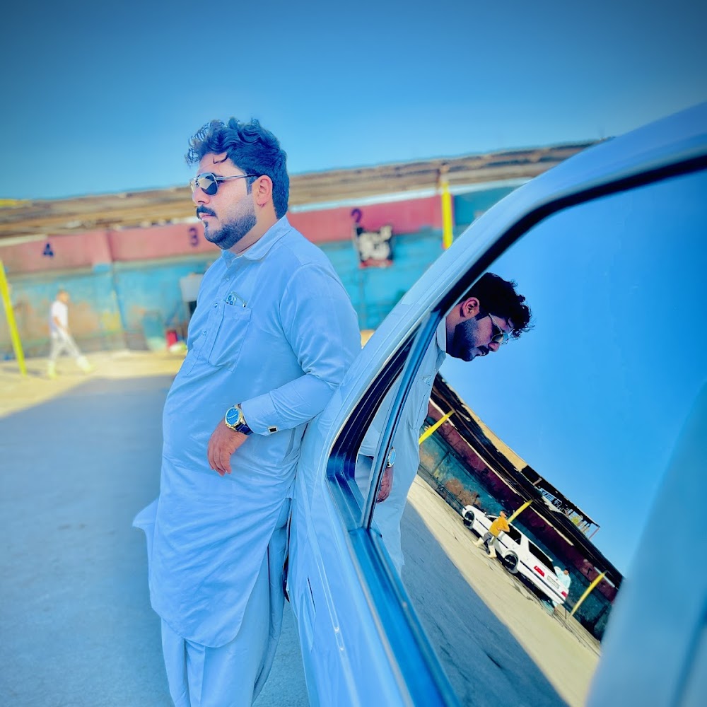 کارواش ولی عصر