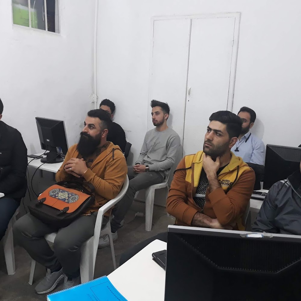 مرکز تربیت حسابدار پویندگان مهر
