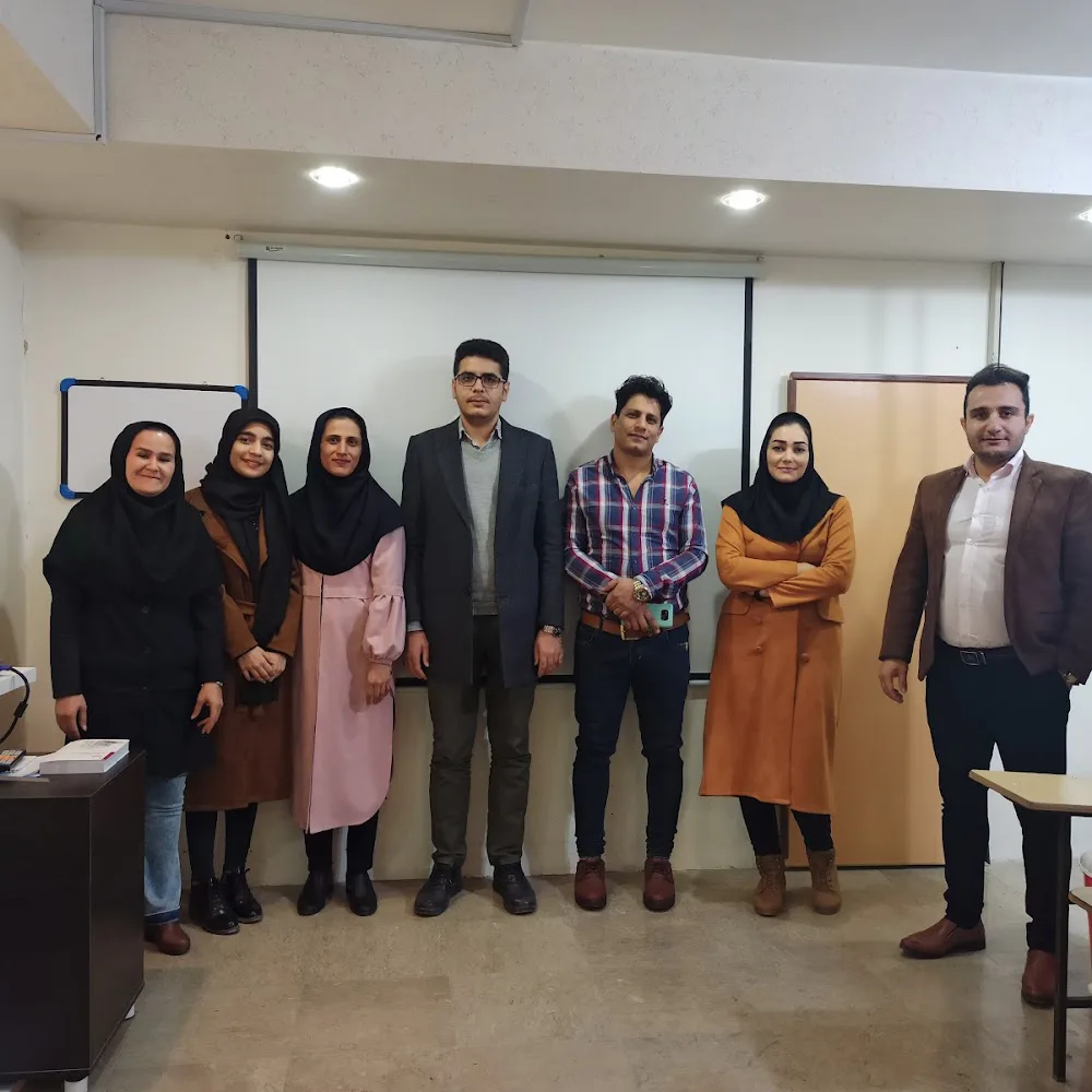 آموزشگاه فن بیان و سخنرانی