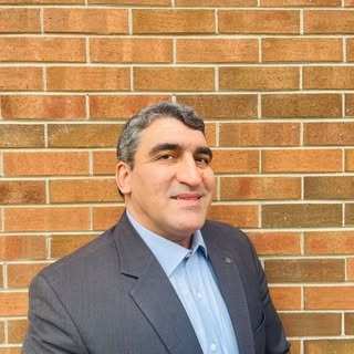 اکبر ظهیری