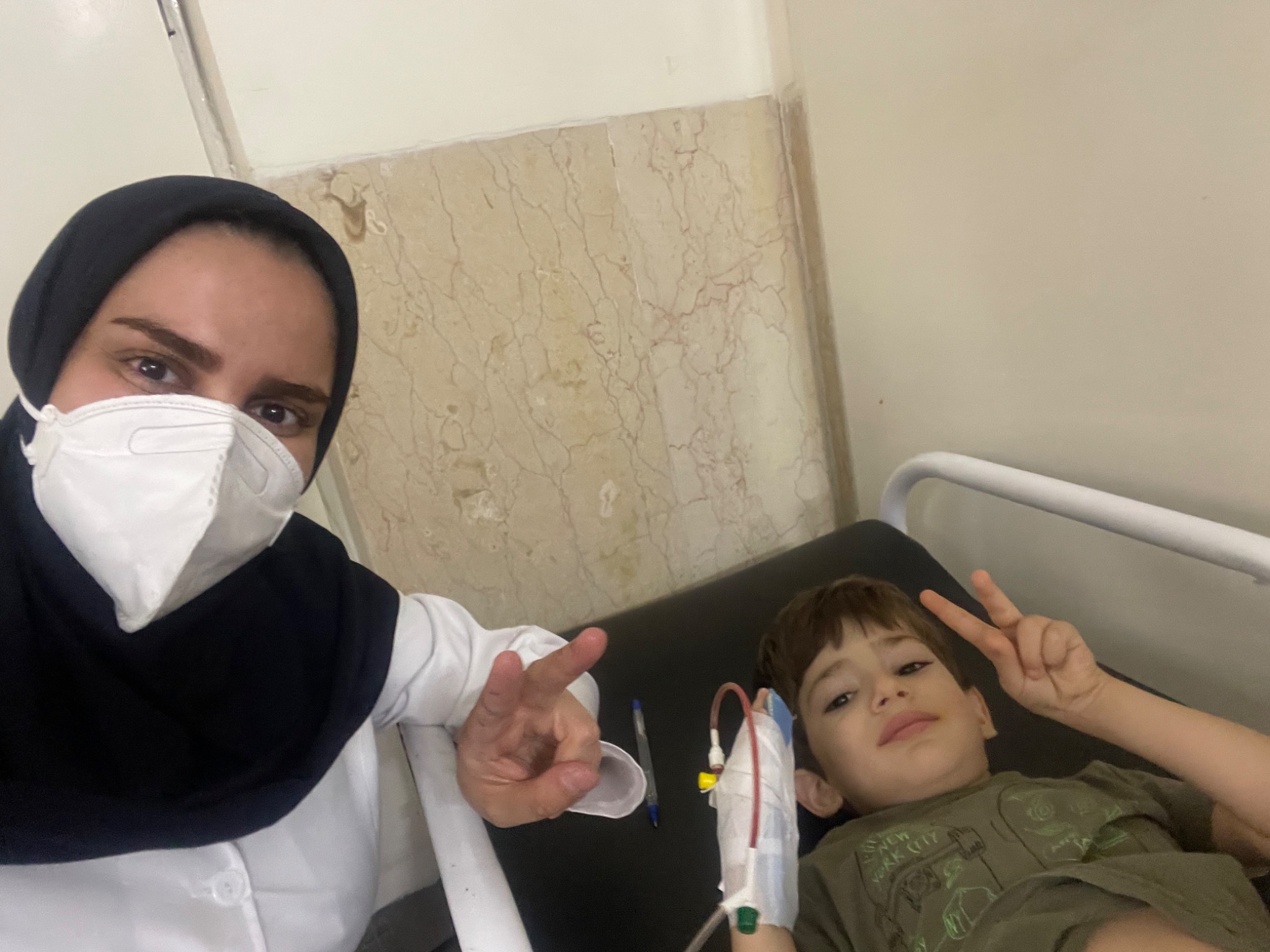 متخصص اطفال دکتر فروز صادق وزیری