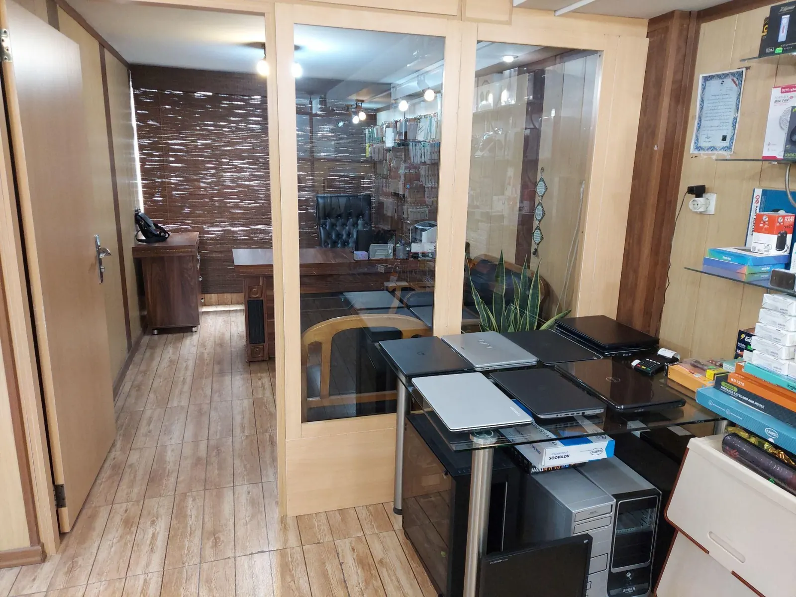 پروتِک (خدمات کامپیوتر،لپتاپ و موبایل)