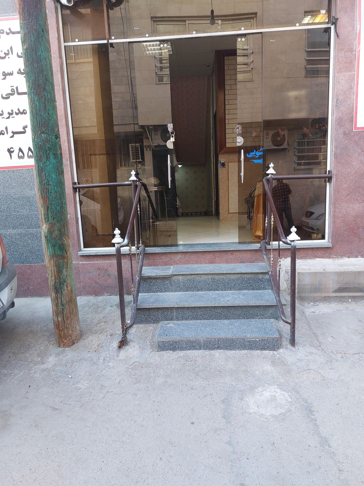 مسافر خانه کبوتر حرم