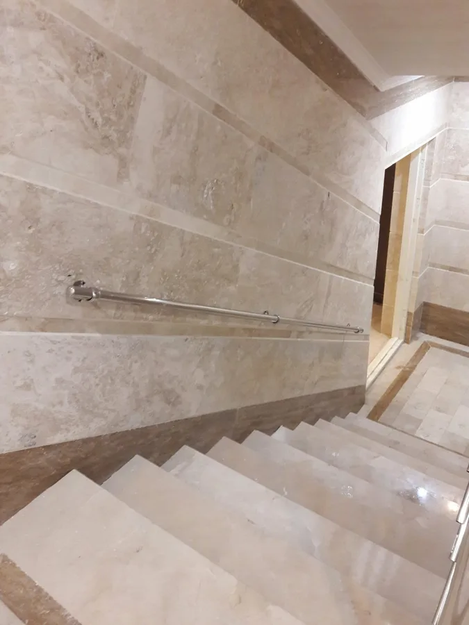 کورش ابوتراب