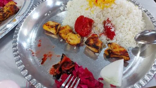رستوران پدیده (بذرگر)