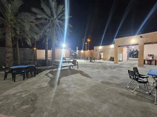 کافه صبحانه و شام طارونه
