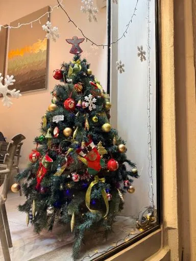 کافه بیکری تِژ
