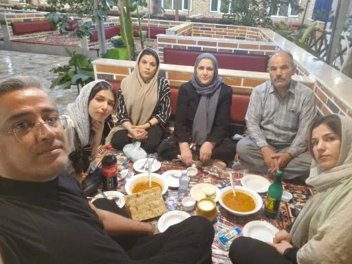 رستوران خدادوست
