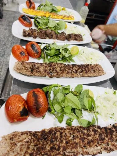 رستوران علی نژاد