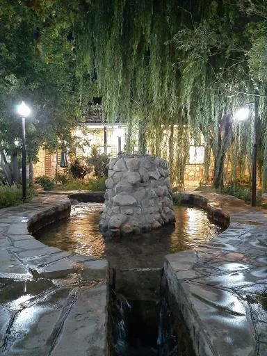 باغ رستوران صداقت شعبه سنتی