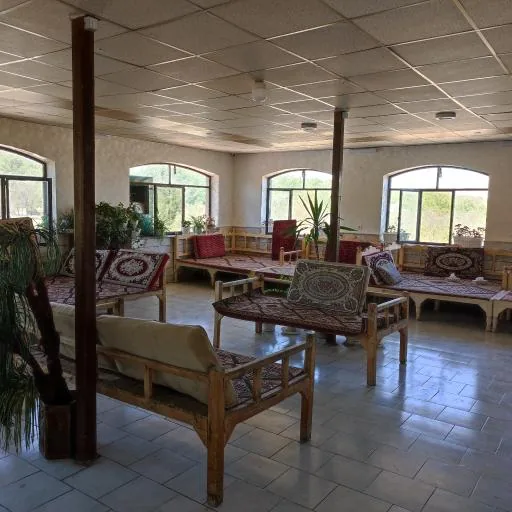 باغ رستوران کوهستان