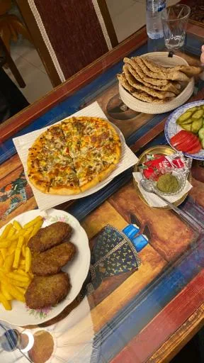 کافه رستوران شهناز