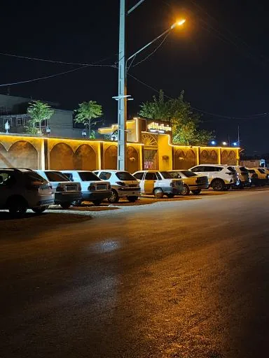 رستوران سنتی بابا طاهر