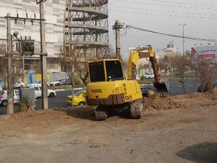 اجاره بیل مکانیکی مینی بیل بهمراه پیکور در کرج