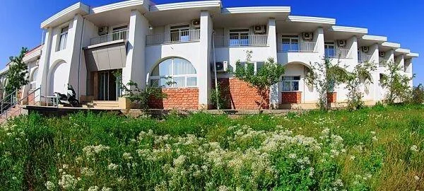 هتل جهانگردی مرند