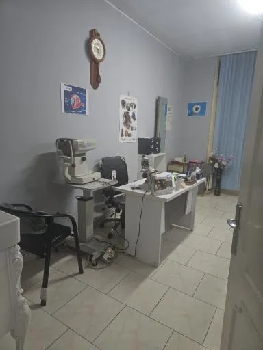 اپتومتریست سکینه قلی زاده
